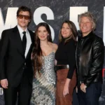 Ο Jon Bon Jovi έγινε παππούς και το απολαμβάνει: «Τρελό, αλλά υπέροχο και θαυμάσιο»