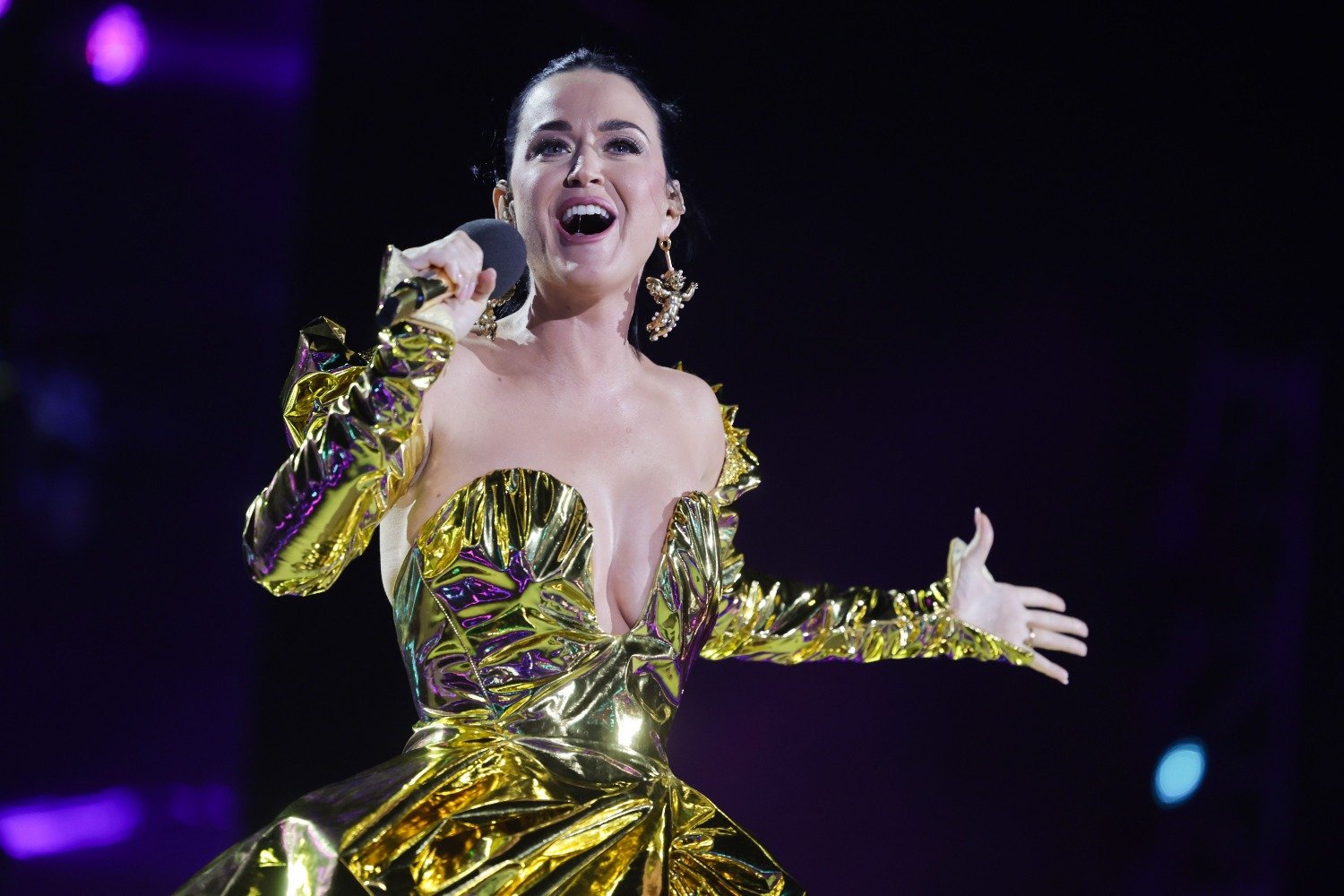 Katy Perry: Το music video του «Roar» ξεπέρασε τις 4 δισεκατομμύρια προβολές
