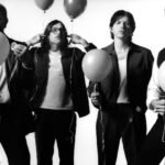 Kings of Leon: Απελευθερώνονται και διασκεδάζουν στο νέο άλμπουμ «Can We Please Have Fun»