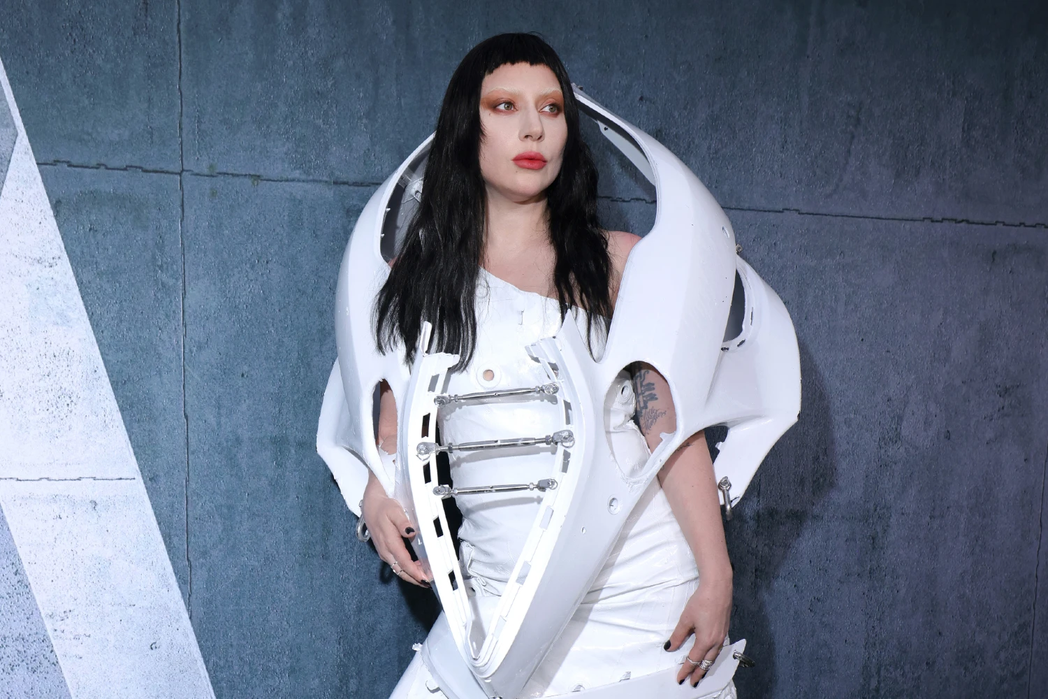 Ο Διάβολος φοράει… Gaga: Η Lady Gaga εισβάλλει στο sequel του «The Devil Wears Prada»