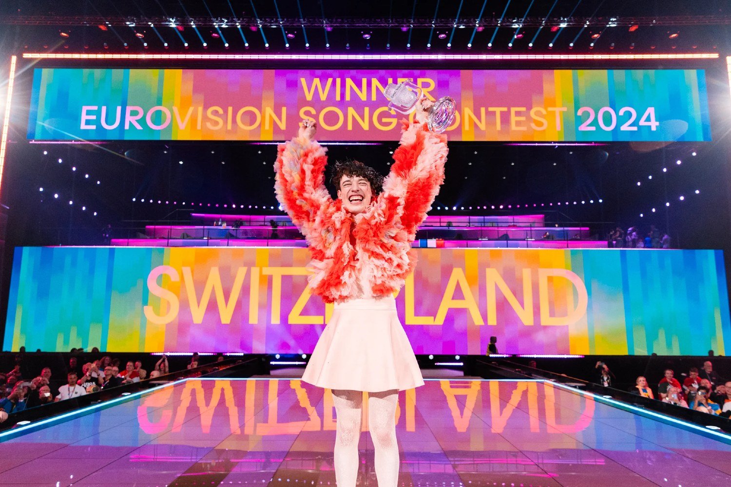 Eurovision: Το Nemo επιστρέφει το βραβείο του σε ένδειξη διαμαρτυρίας για το Ισραήλ
