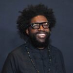 Ο Questlove δεν λατρεύει τη συνεργασία του με τον Jay-Z στο «Unplugged»