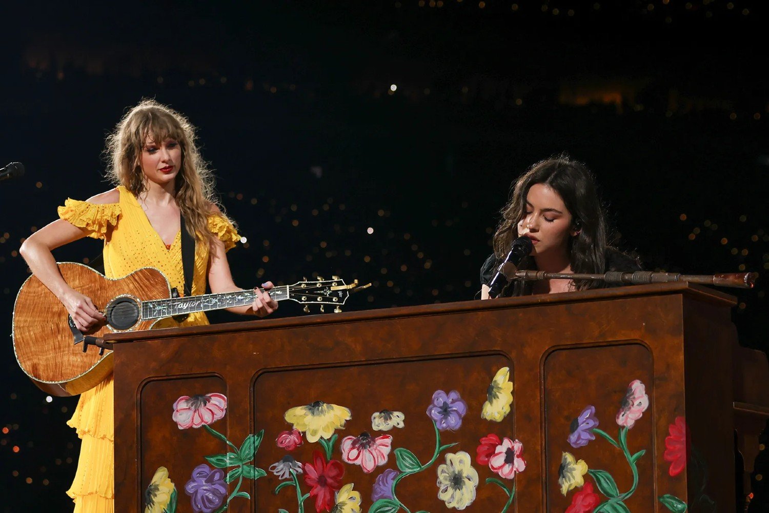 Gracie Abrams: Πώς η Taylor Swift της έμαθε να μετατρέπει κάθε συναίσθημα σε τραγούδι