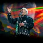 Ο Tom Jones στην Ελλάδα και στο Sani Festival 2024