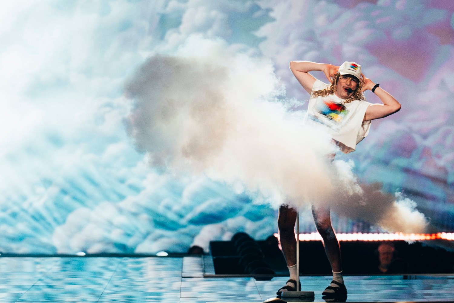 Eurovision 2024: Ο Windows95Man απαντά στην κριτική για τη «γυμνή» εμφάνισή του