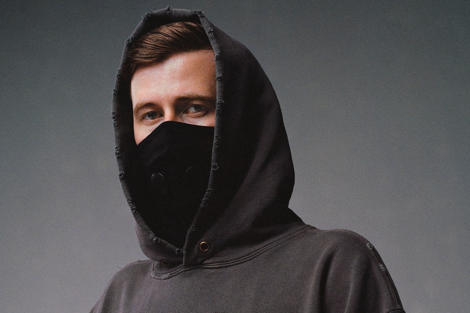 Alan Walker, Joe Jonas και Julia Michaels συνεργάζονται στο «Thick Of It All» Alan Walker, Joe Jonas και Julia Michaels συνεργάζονται στο «Thick Of It All»