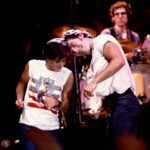 Η Courteney Cox χορεύει ξανά το «Dancing In The Dark» του Bruce Springsteen