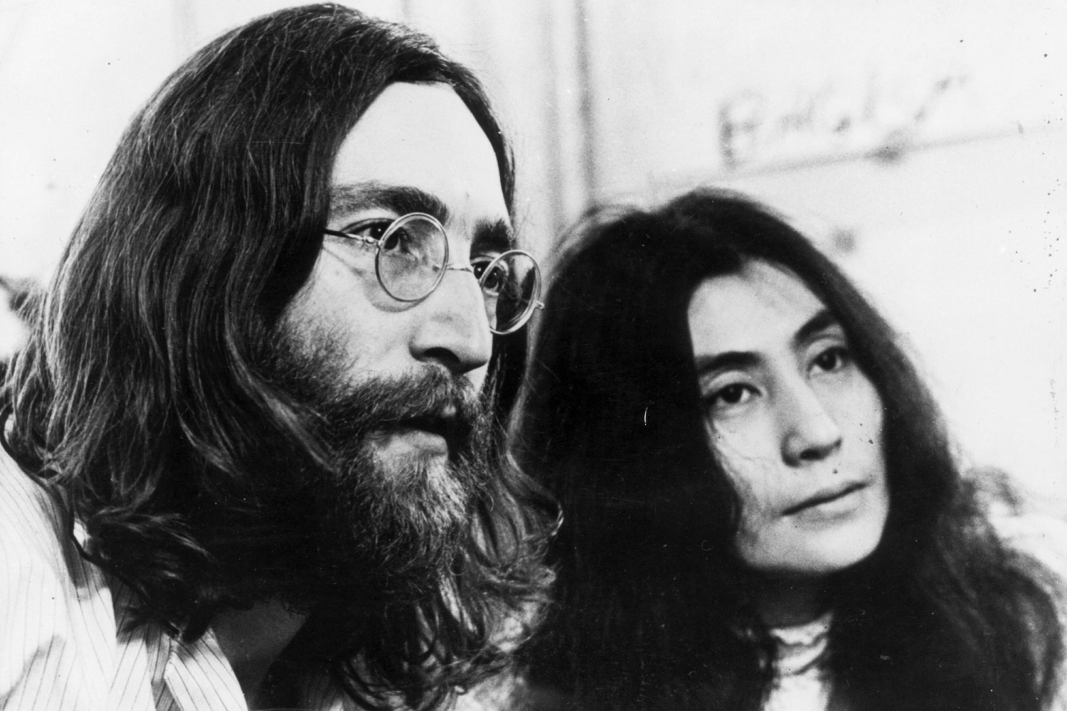Πωλείται το πρώτο διαμέρισμα του John Lennon και της Yoko Ono στη Νέα Υόρκη Πωλείται το πρώτο διαμέρισμα του John Lennon και της Yoko Ono στη Νέα Υόρκη