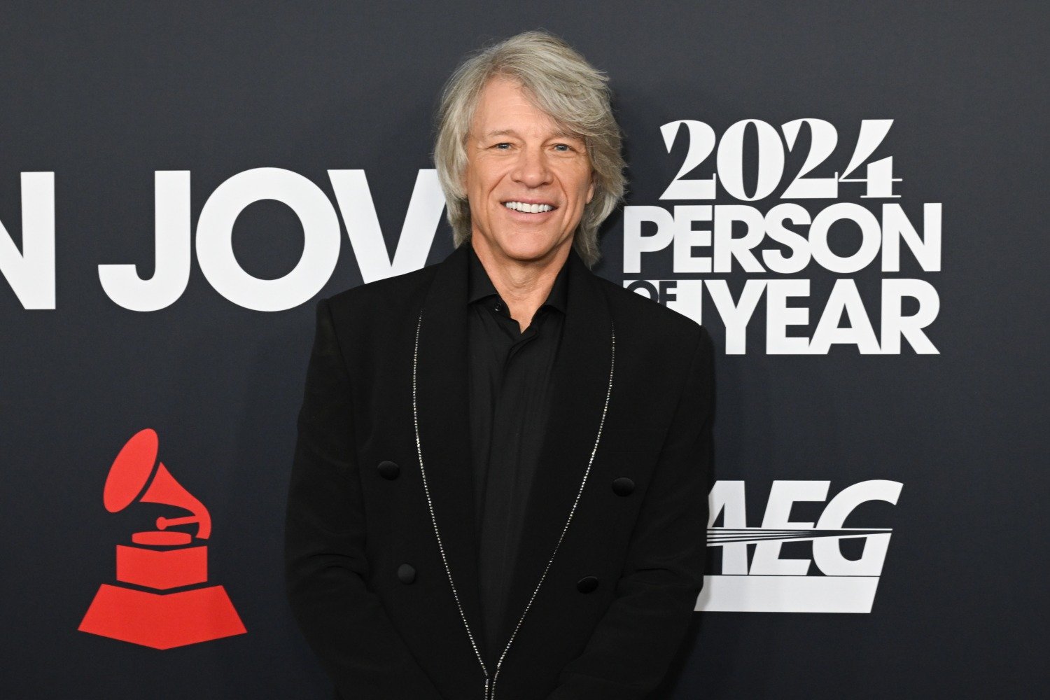 Jon Bon Jovi: Βραβεύεται για το σπουδαίο ανθρωπιστικό έργο της κοινωνικής κουζίνας του JBJ Soul Kitchen