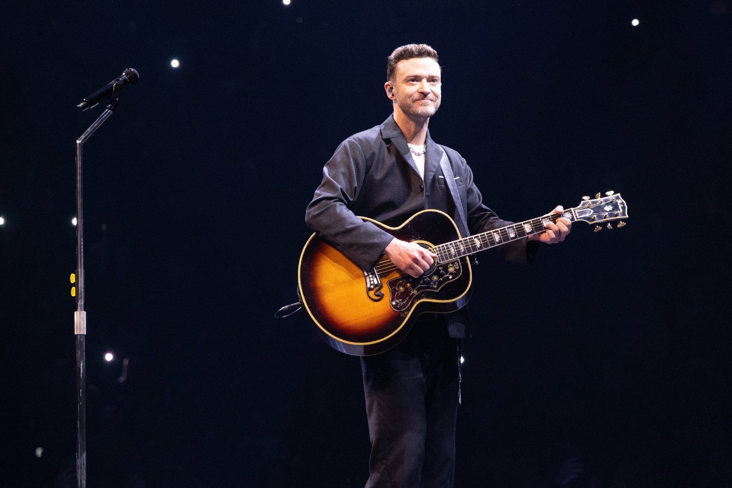 Ο Justin Timberlake στέλνει μήνυμα συμπαράστασης στους πληγέντες από τις πυρκαγιές στο Λος Άντζελες