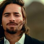 Ο Maluma τραγουδά για έναν ανεκπλήρωτο έρωτα στο «Contrato»
