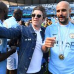 Noel Gallagher: Σχεδίασε τη γραμματοσειρά στις νέες εμφανίσεις της Manchester City