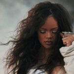 Rihanna: Η πρώτη γυναίκα στην ιστορία με 200 εκατομμύρια πωλήσεις singles