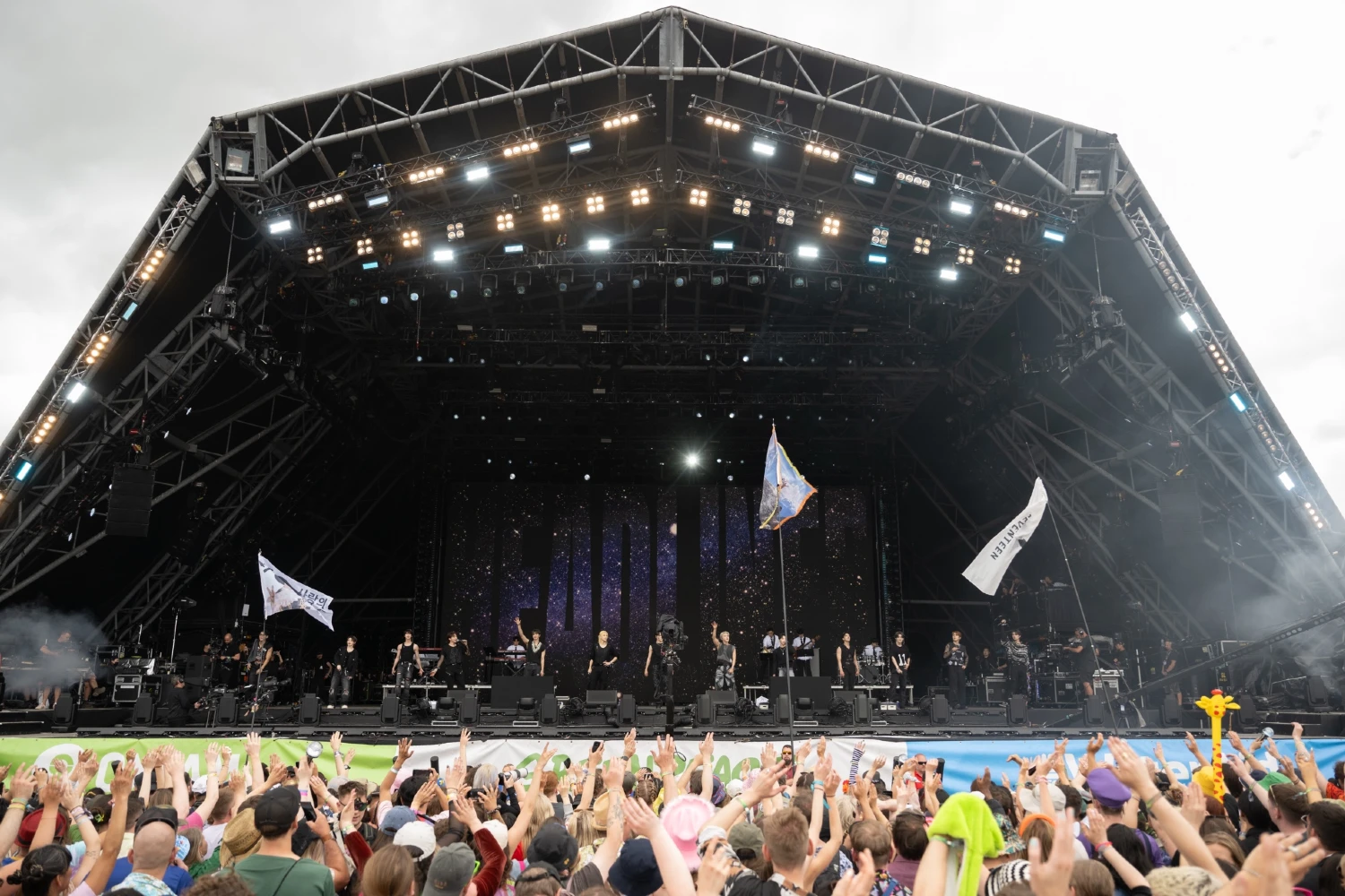 Το Glastonbury νίκησε το κυκλοφοριακό χάος και έθεσε νέα πρότυπα οργάνωσης