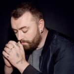 Sam Smith: Αφήνει την καρδιά του εκτεθειμένη στο «When He’s Gone» και δίνει φωνή στον πόνο της απώλειας