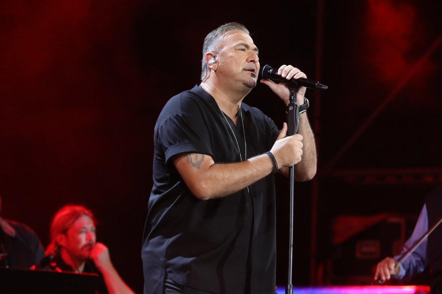 Αντώνης Ρέμος: Τι απαντά στις κατηγορίες για φοροδιαφυγή και ξέπλυμα μαύρου χρήματος