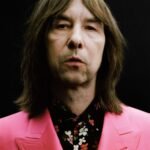 Οι Primal Scream μοιράζονται τα νέα τραγούδια «Ready To Go Home» και «The Centre Cannot Hold»