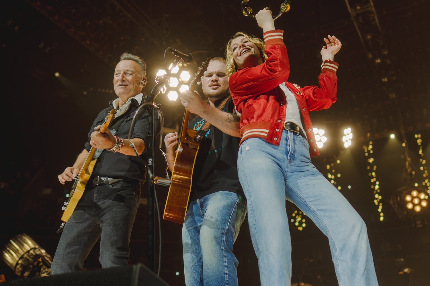 Zach Bryan και Bruce Springsteen τραγουδούν μαζί στο «Sandpaper»