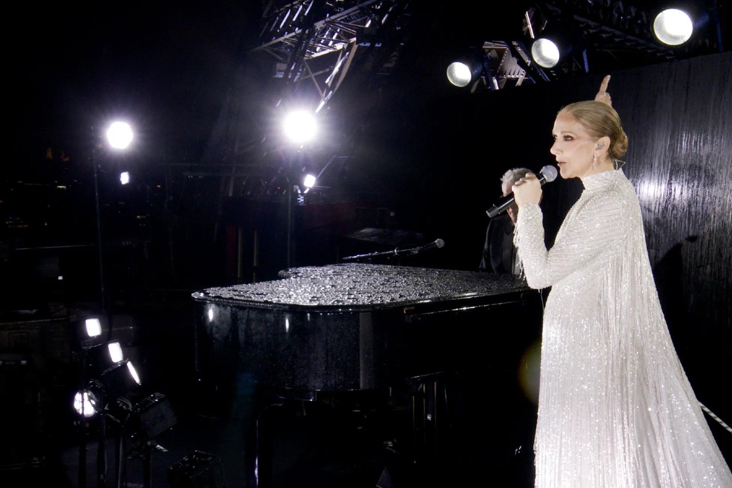 Ολυμπιακοί Αγώνες 2024: Celine Dion και Lady Gaga έλαμψαν στην τελετή έναρξης