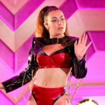 Ο Jelly Roll κατηγορεί την Charli XCX ότι έπαιξε «βρώμικα παιχνίδια» στα charts