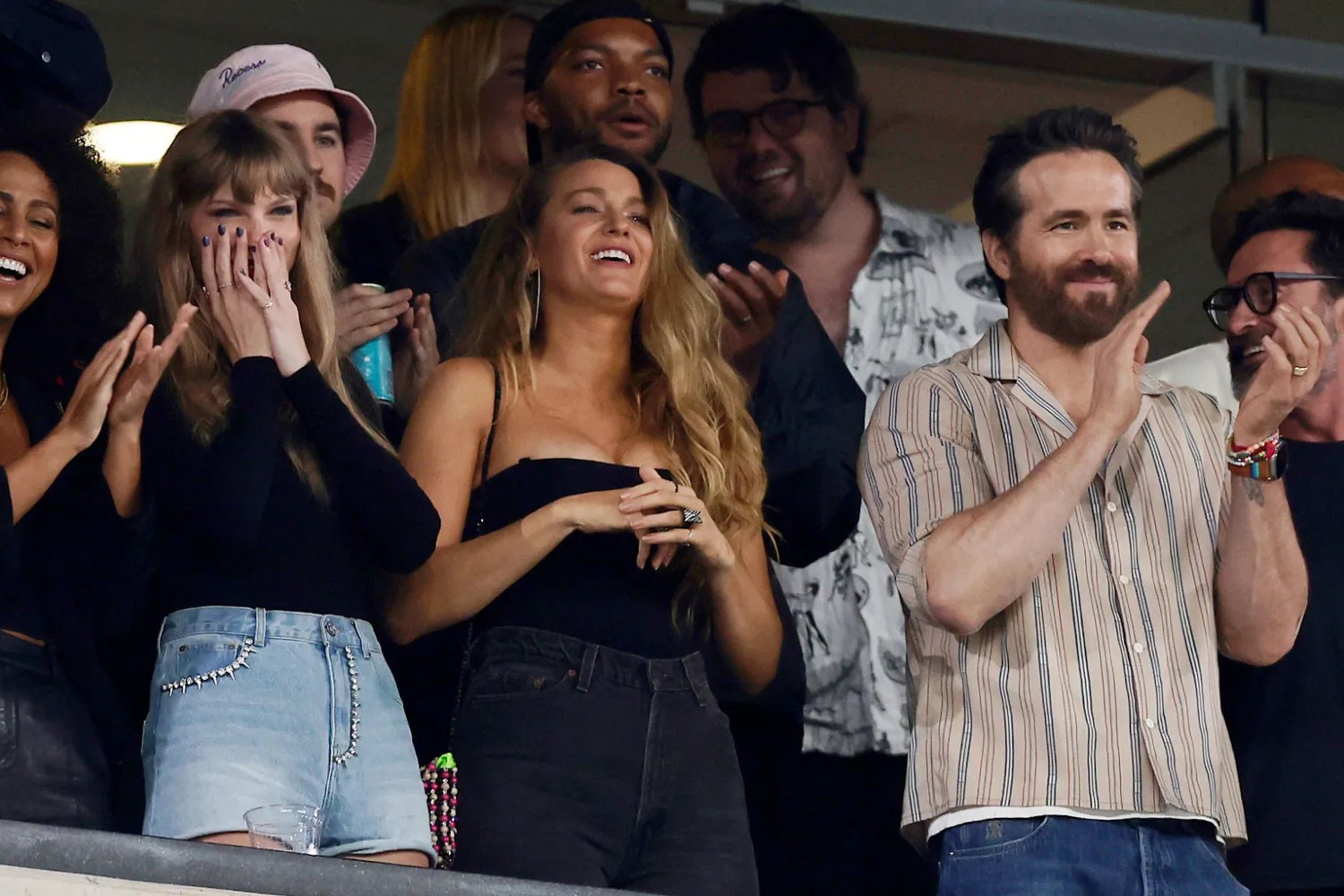 O Ryan Reynolds έμεινε εκστασιασμένος από την περιοδεία της Taylor Swift