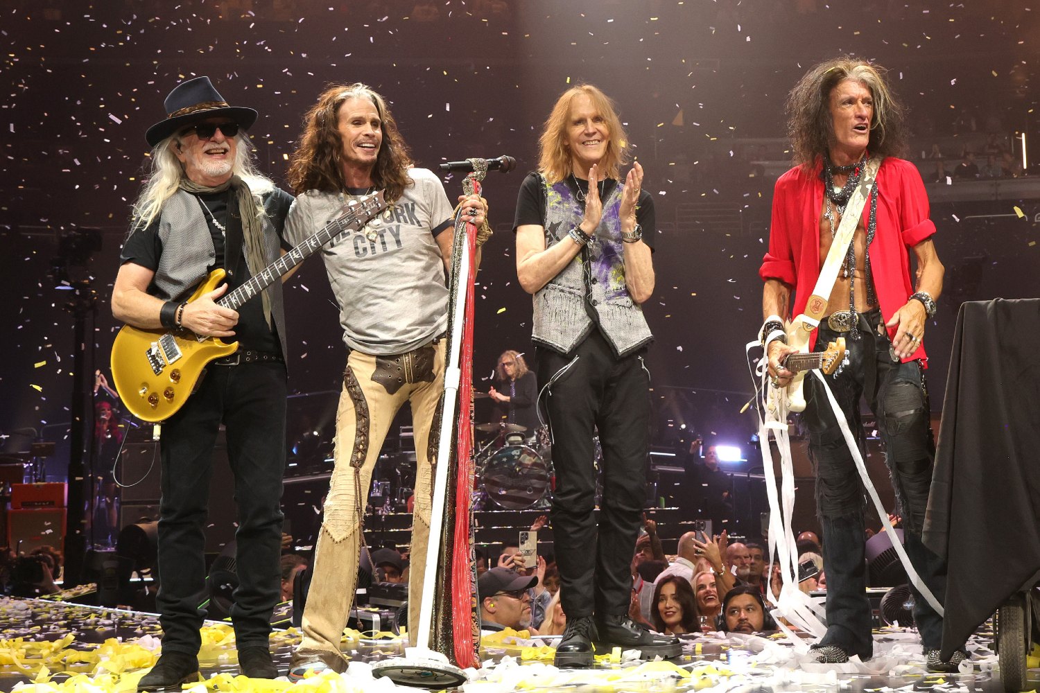 Οι Aerosmith επιστρέφουν στη σκηνή μετά την απόσυρσή τους από τις περιοδείες