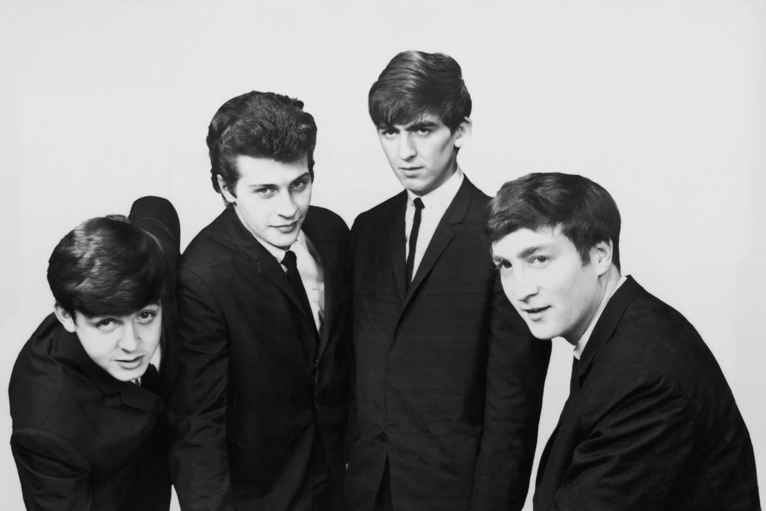 Beatles: Δικαστική μάχη με τη Universal Music Group για την πρώτη ηχογράφησή τους