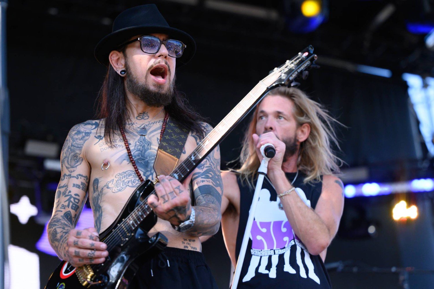 Ο Dave Navarro δεν έπαιξε κιθάρα για ένα χρόνο μετά τον θάνατο του Taylor Hawkins
