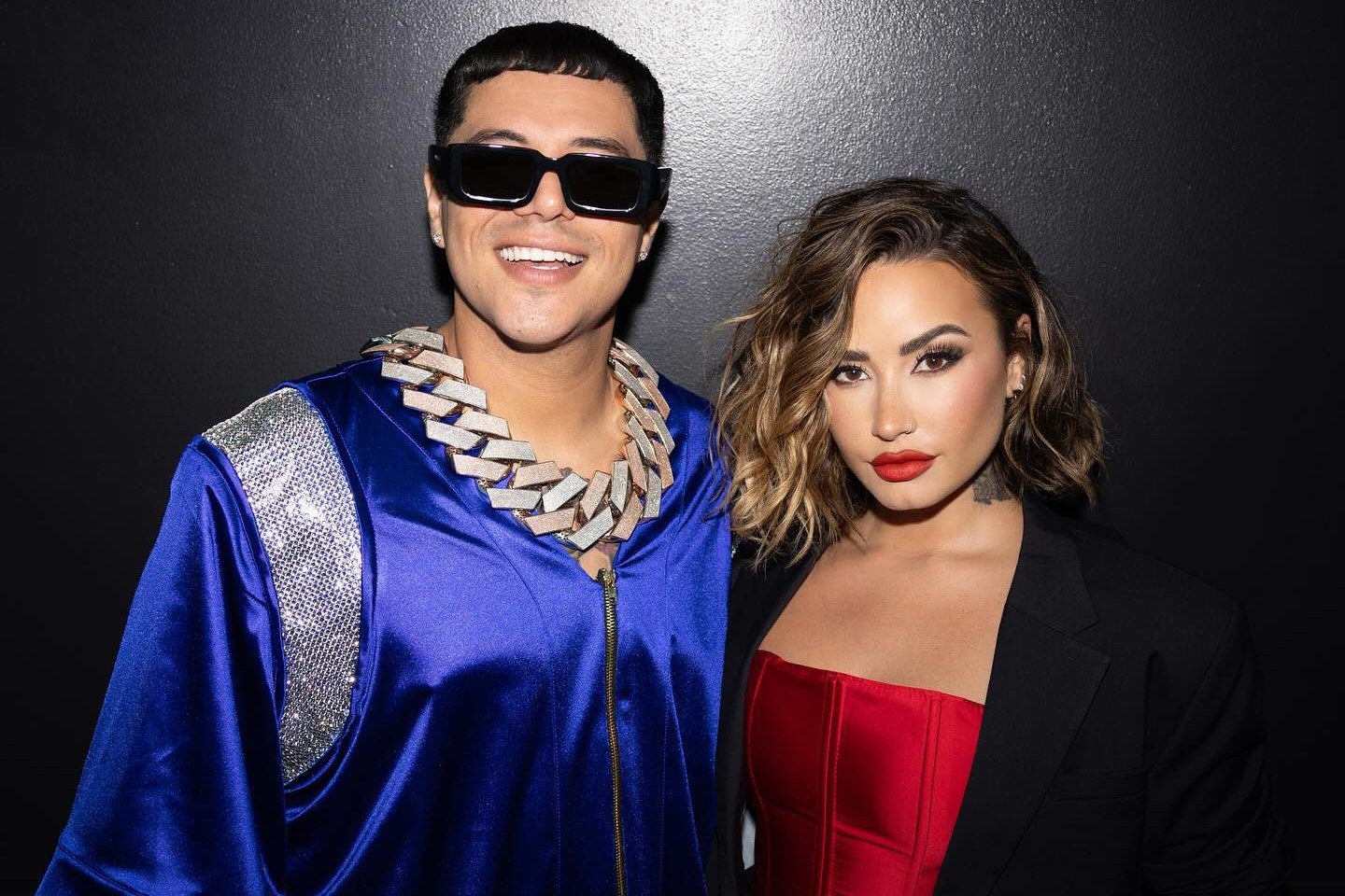 Demi Lovato και Grupo Firme συνεργάζονται σε ένα νέο τραγούδι