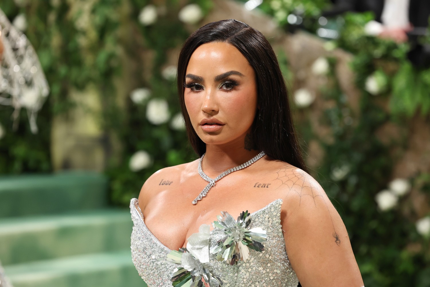 Η Demi Lovato επιστρέφει στο «Camp Rock 3» μαζί με τους Jonas Brothers: «Σας έλειψα;»