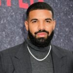 Ο Drake απαντά στις φήμες για ψεύτικους κοιλιακούς – Έκανε μυστική αισθητική επέμβαση;