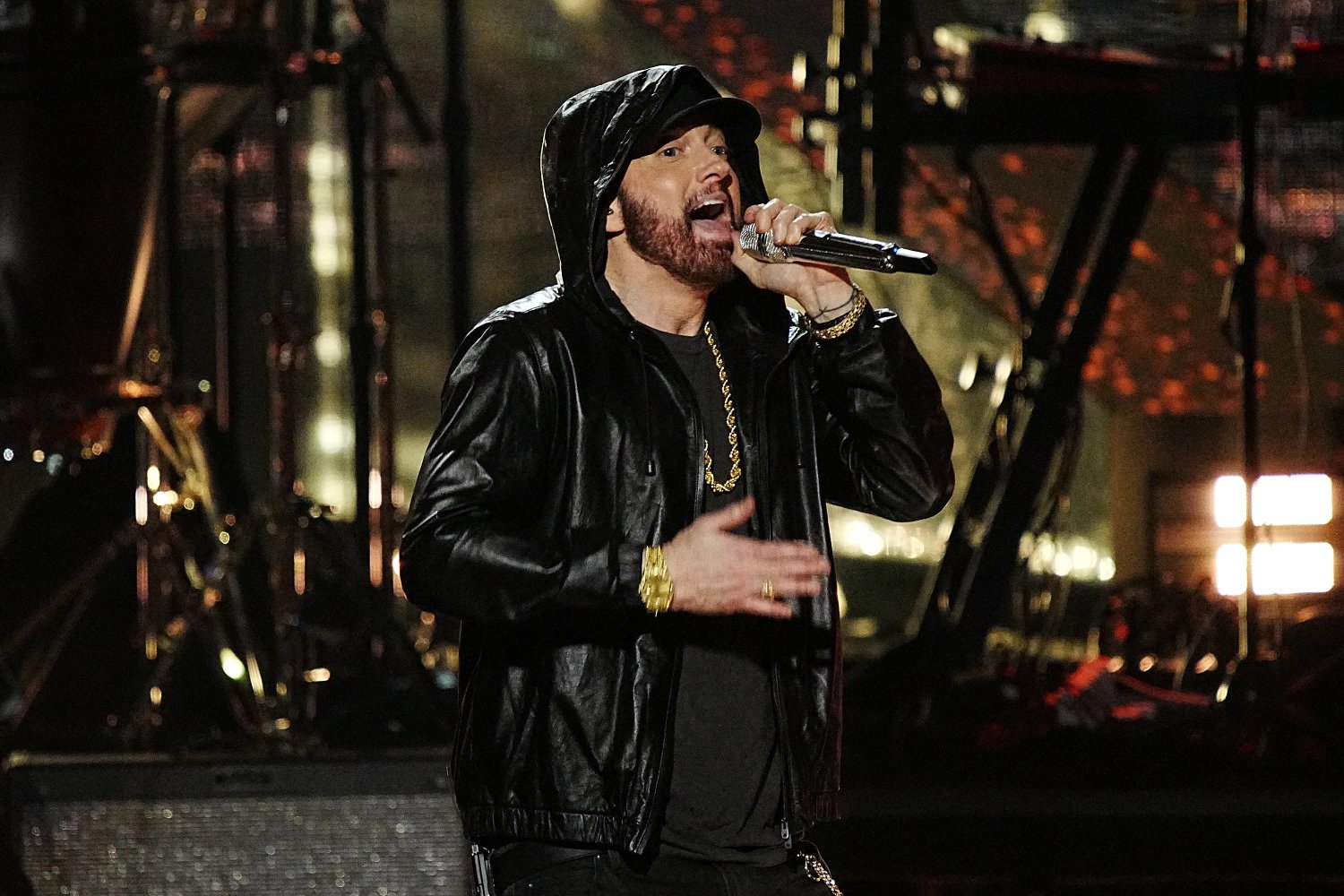 Ο Eminem μοιράζεται το άγνωστο γράμμα της Dolly Parton: «Πάντα ένιωθα μία ανεξήγητη σύνδεση μαζί σου»