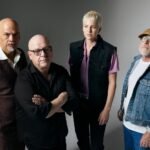 Οι Pixies απαντούν στον Dave Grohl για τον «τέλειο δίσκο» τους και αποκαλύπτουν τα επόμενα σχέδιά τους
