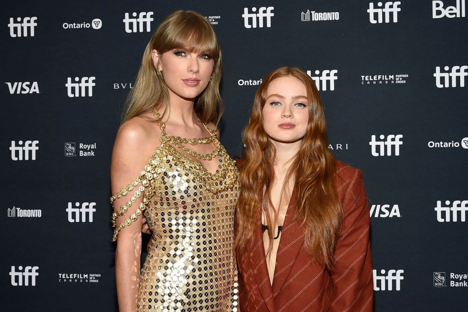 Η Sadie Sink βασίστηκε σε «χρόνια έρευνας ως Swiftie» για την εμφάνισή της στο «All Too Well» της Taylor Swift