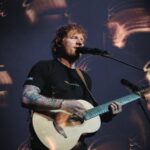 Ed Sheeran: Ο τίτλος του νέου άλμπουμ του και η αδιάκοπη επιθυμία του να συνεργαστεί με τη Rihanna