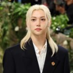 Ο Felix των Stray Kids γίνεται πρεσβευτής της κορεατικής παράδοσης στις παγκόσμιες πρωτεύουσες της μόδας