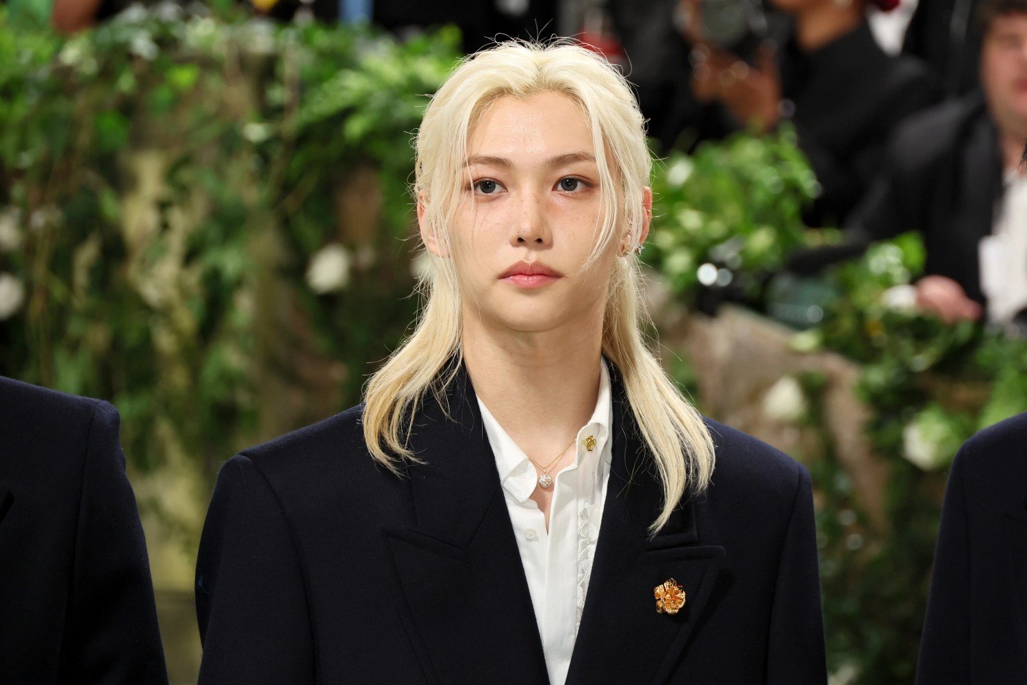 Ο Felix των Stray Kids γίνεται πρεσβευτής της κορεατικής παράδοσης στις παγκόσμιες πρωτεύουσες της μόδας