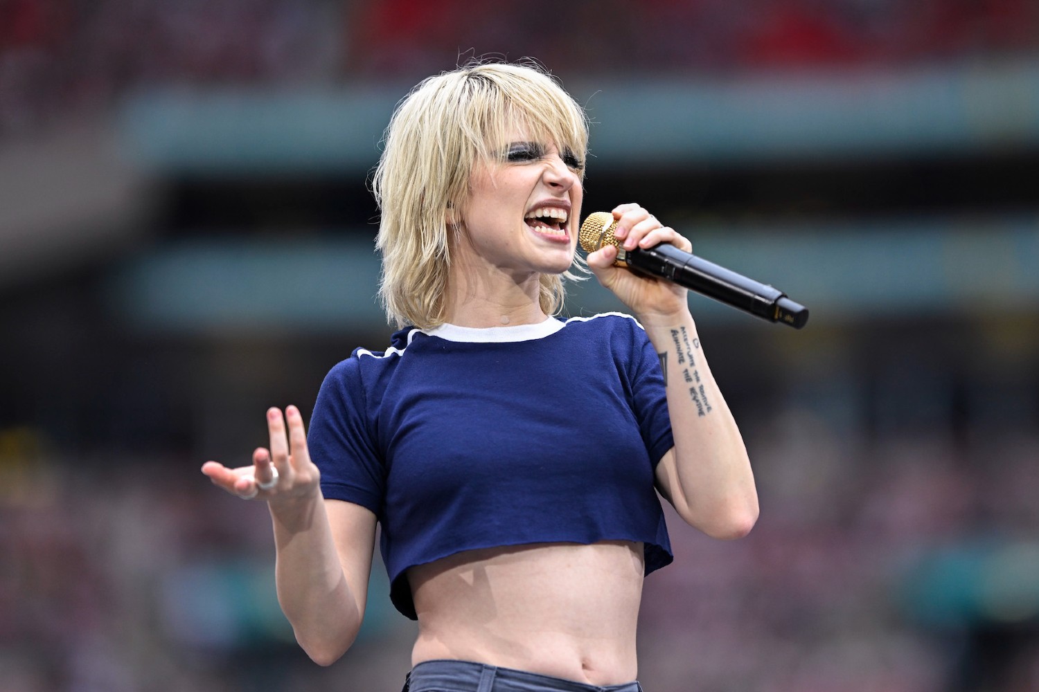 Hayley Williams: «Δεν θέλω ρατσιστές, σεξιστές και τρανσφοβικούς στις συναυλίες μου»