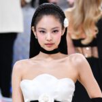 Jennie: Η ριζική αλλαγή στην εμφάνισή της και η εξομολόγηση για τη νέα «εστία» της