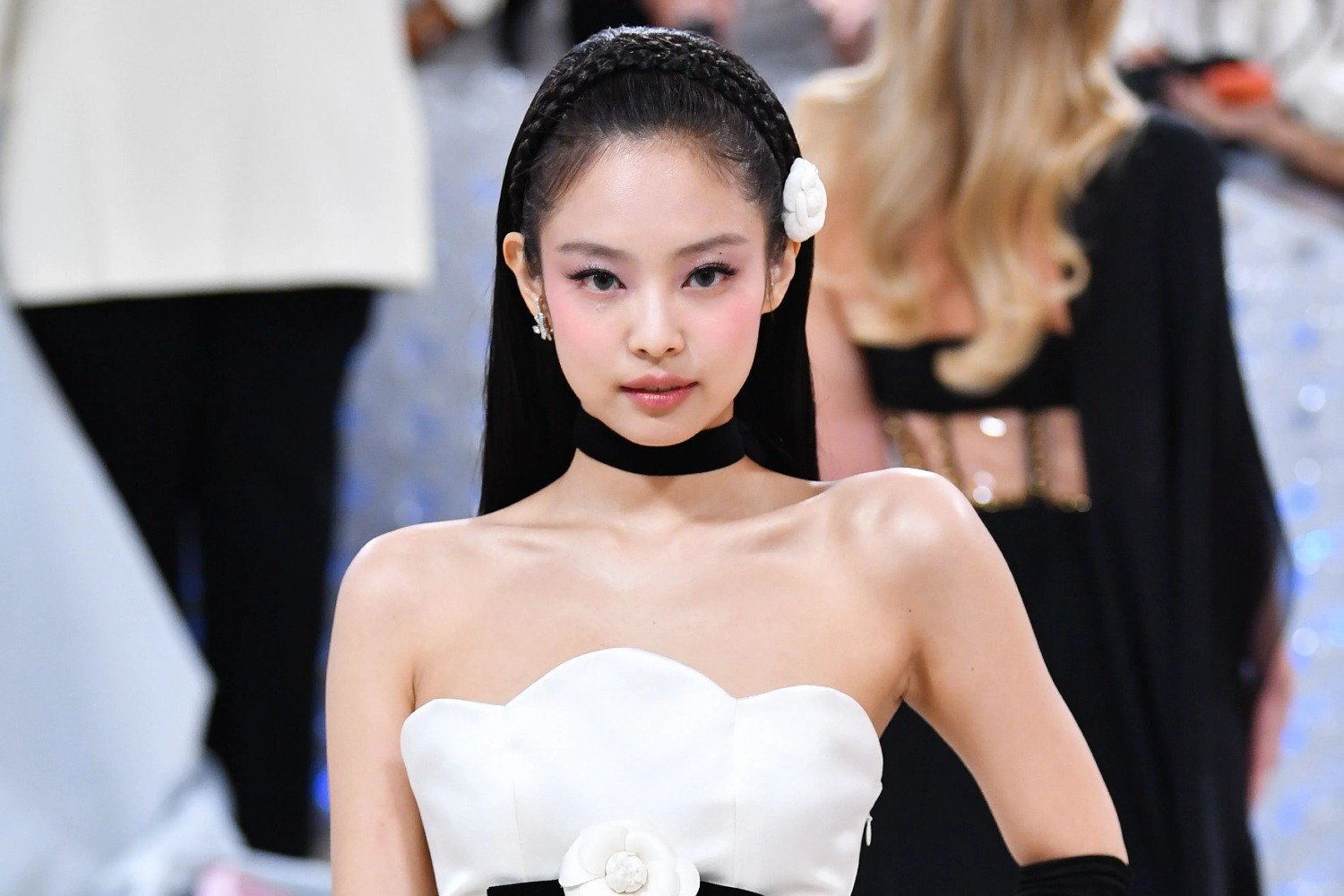 Jennie: Η ριζική αλλαγή στην εμφάνισή της και η εξομολόγηση για τη νέα «εστία» της
