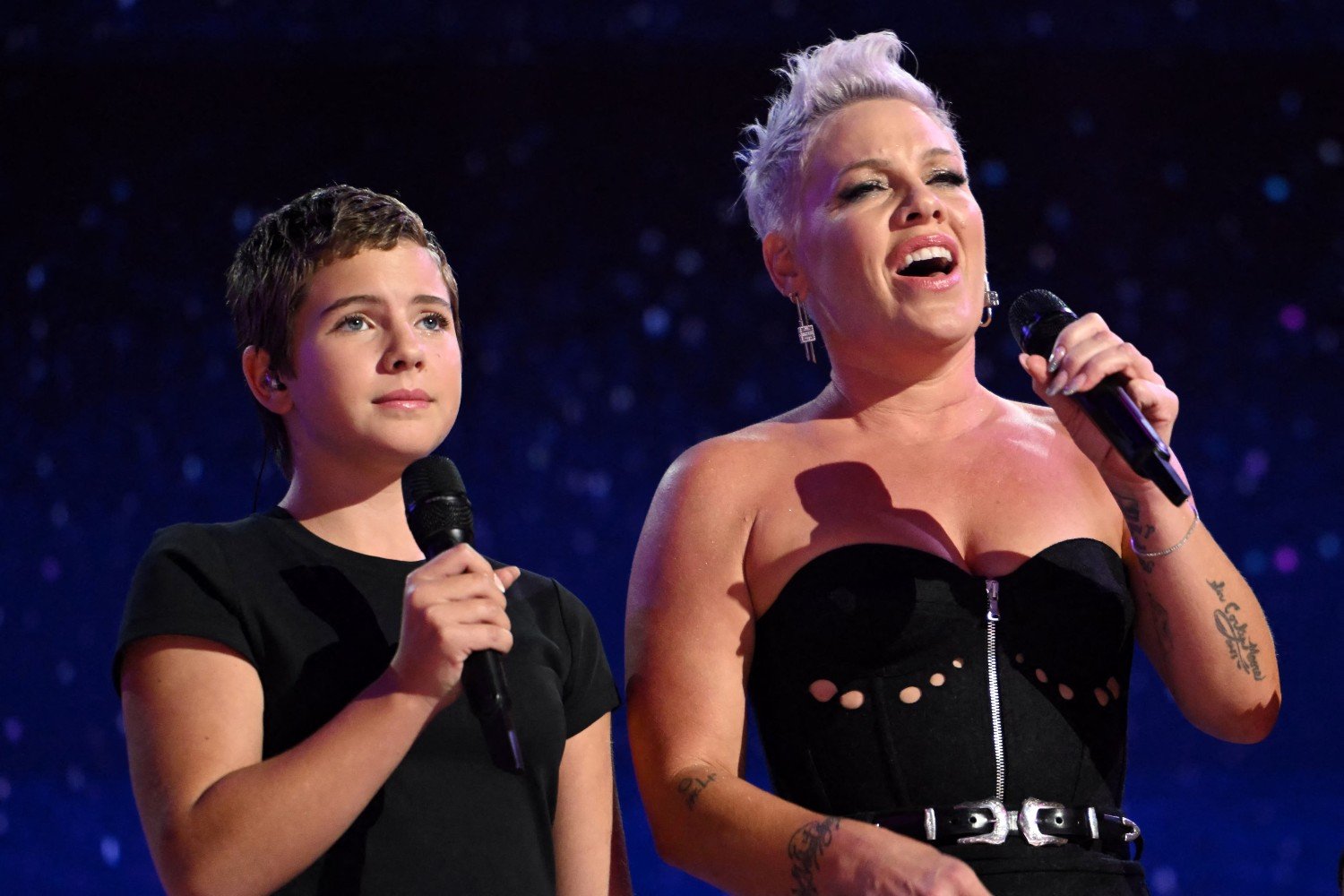 Η P!nk είναι υπερήφανη για την κόρη της Willow: «Είναι πιο ταλαντούχα από εμένα»