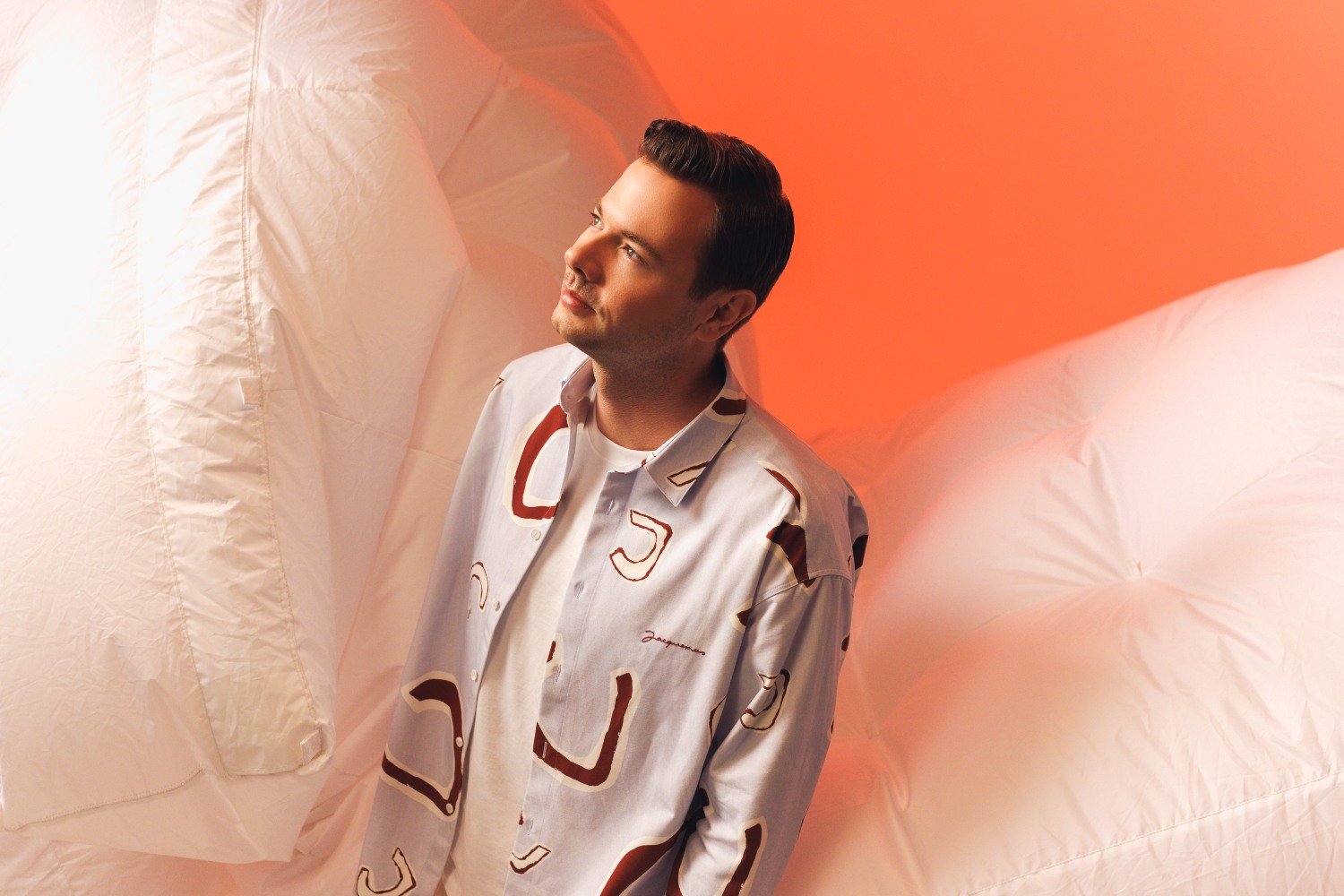 Sam Feldt και Rosa Linn φέρνουν καρδιά και ψυχή στο «Heart Like Mine»