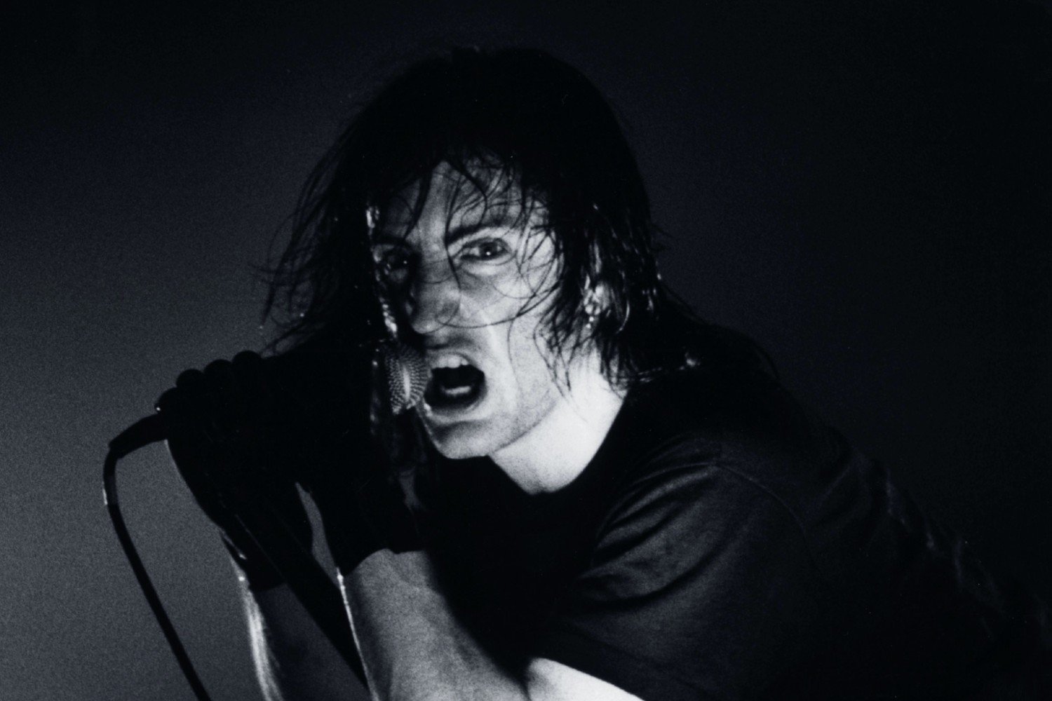 Έκθεση φωτογραφίας για τους Nine Inch Nails στο Λονδίνο Έκθεση φωτογραφίας για τους Nine Inch Nails στο Λονδίνο