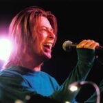 David Bowie: Ακυκλοφόρητο υλικό για τα 25 χρόνια του «Hours…»