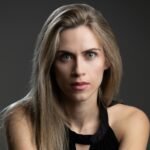 Η Σαββέρια Μαργιολά προκαλεί ρίγη με «Το Φιλί»