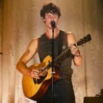 Shawn Mendes, Clairo και Omar Apollo ενώνουν τις φωνές τους για την Παλαιστίνη και το Σουδάν