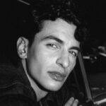 Ο Σπύρος Καίσαρης κάνει «Παράκληση Στη Μοναξιά» με ένα δυναμικό λαϊκό τραγούδι