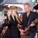Lindsey Buckingham: «Η Stevie Nicks κι εγώ μιλάμε συνέχεια πλέον» – Η συμφιλίωση που ανοίγει ξανά την πόρτα των Fleetwood Mac