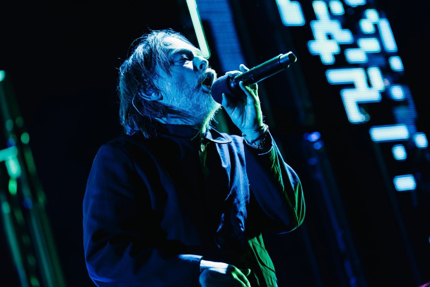 Thom Yorke: Παρουσίασε το νέο τραγούδι «Space Walk» και επιτέθηκε στη μουσική βιομηχανία στα Ivor Novello Awards 2026