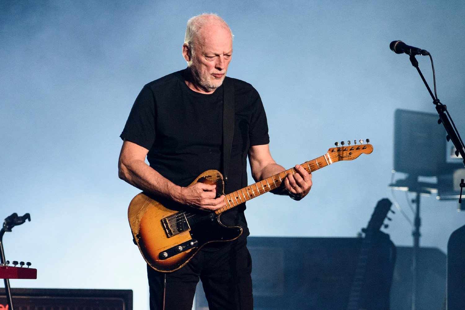 Pink Floyd: Ο David Gilmour απαντά στις φήμες ότι το «The Dark Side Of The Moon» γράφτηκε για να συγχρονίζεται με τον «Μάγο του Οζ»